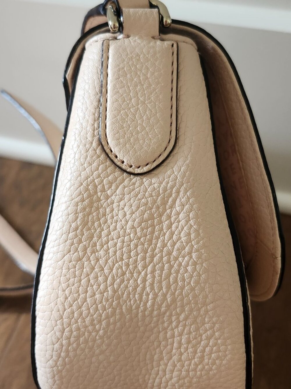 Kate Spade New York Pebbled Leather Crossbody Bag Tassel Beige Saddle Purse - Picture 5 of 16